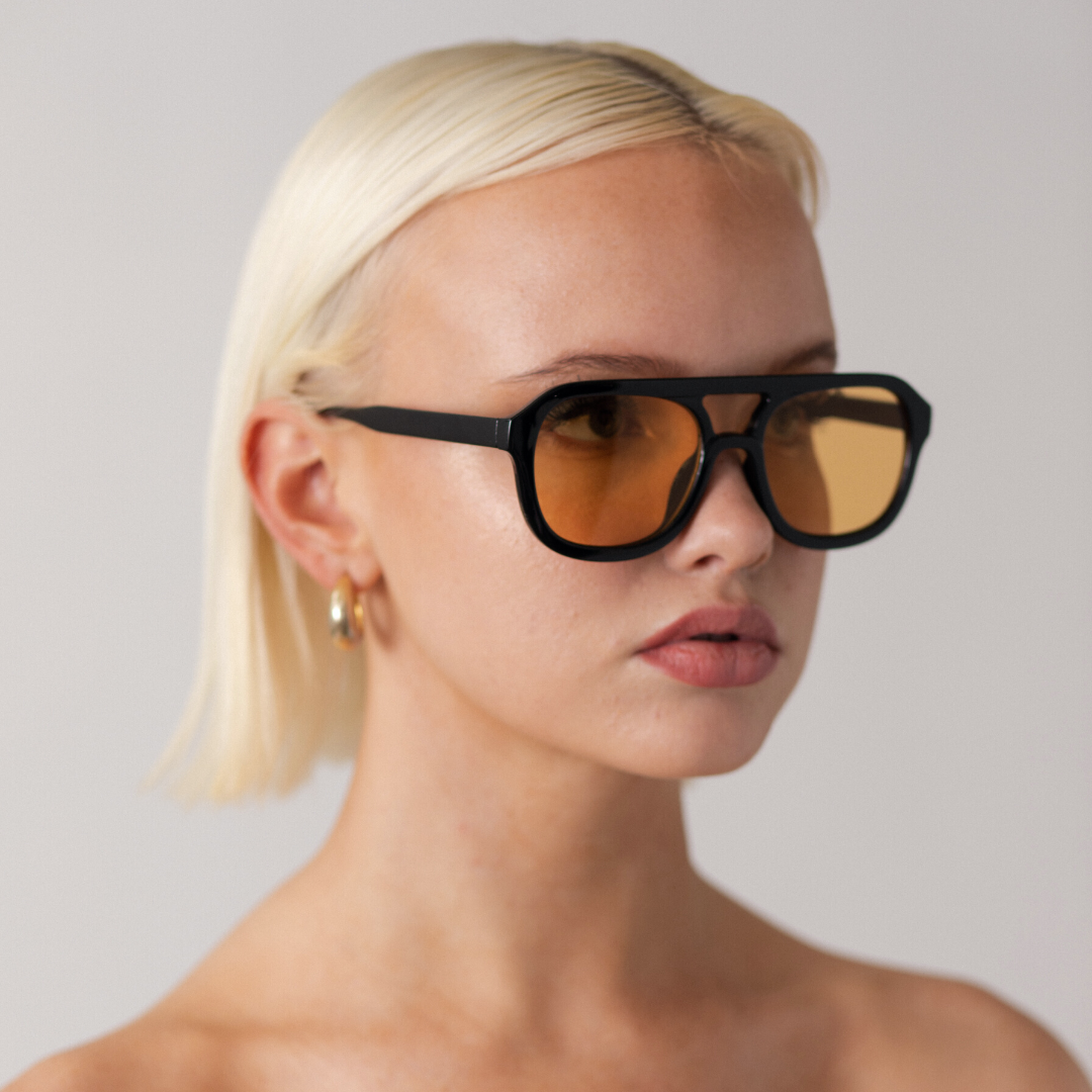 Shady Lady - Olivia Orange