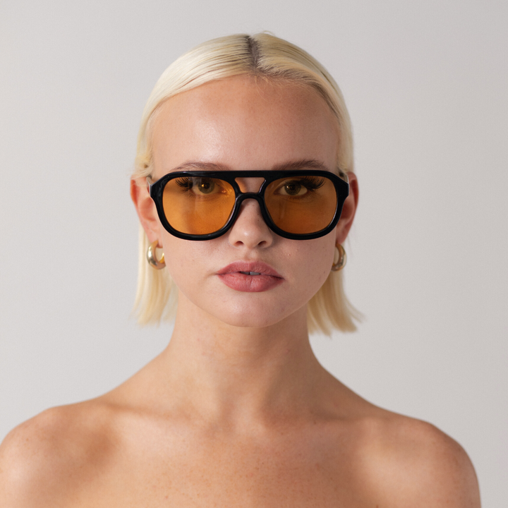 Shady Lady - Olivia Orange