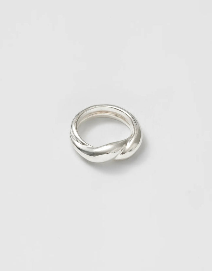 Knot Ring - Silver Size 7