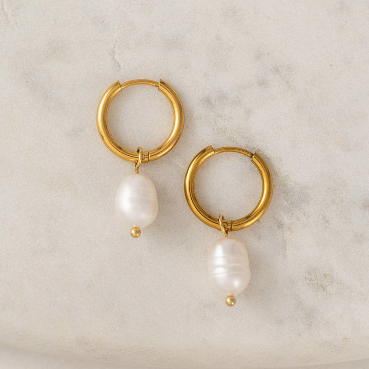 Oceane Pearl Hoops - Gold