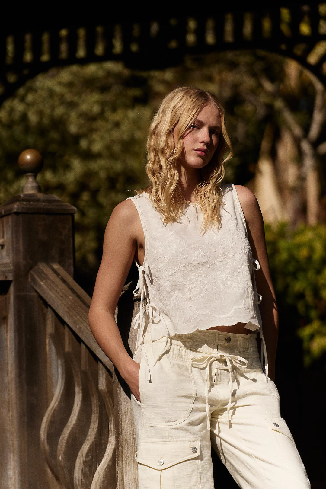 Faded Gardens Tank - White